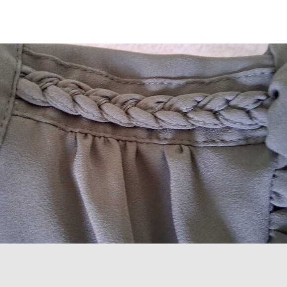 Women's Reitmans Olive Green 3/4 Length Sleeve Blouse, Braid & Gold Buttons, 3 - Picture 3 of 15